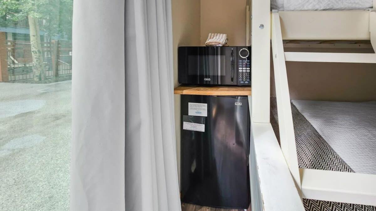 Cozy Studio With Shared Pool -3 Min To Ski Lift Брекенрідж Екстер'єр фото