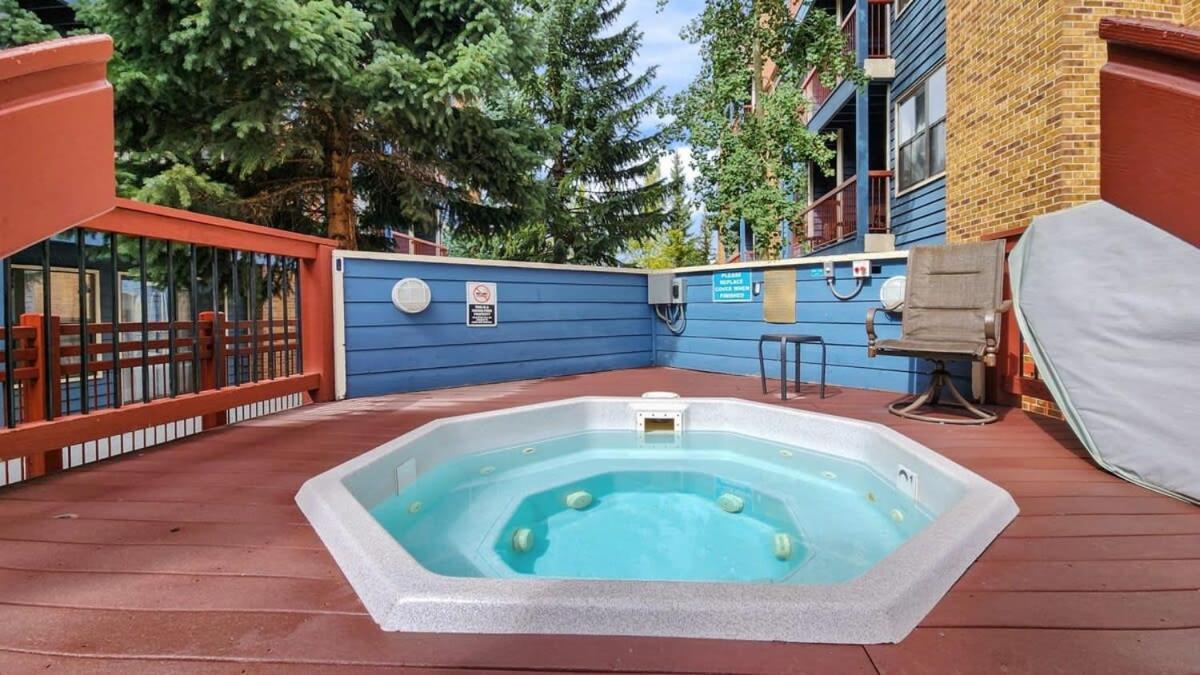 Cozy Studio With Shared Pool -3 Min To Ski Lift Брекенрідж Екстер'єр фото